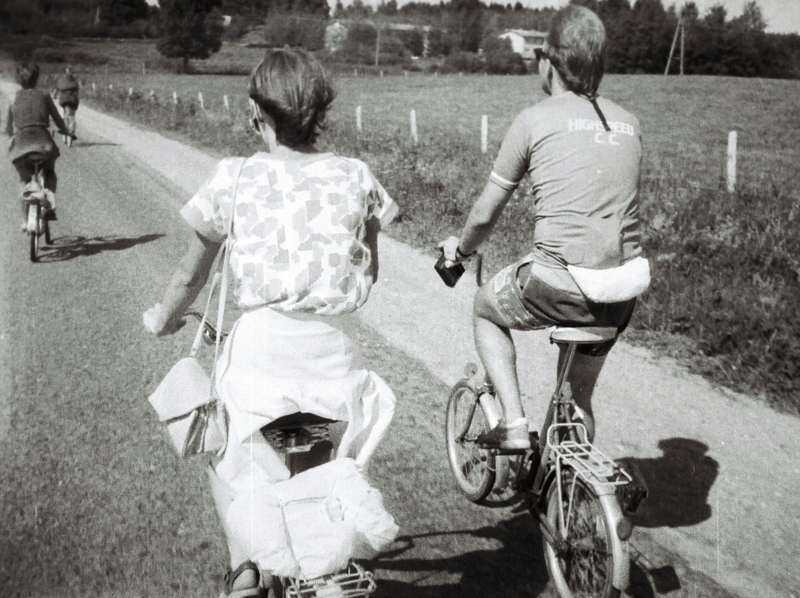 Fotol muinsuskaitse suvelaagri noored 1980. aastate lõpul